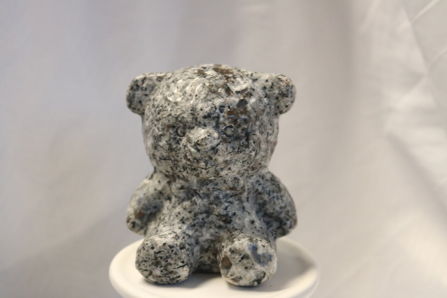 Yooperlite UV-Reactive Bear Carving