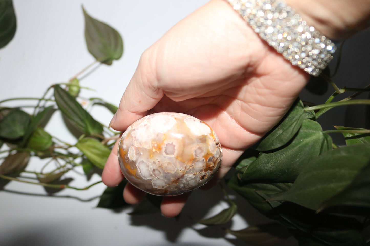 Flower Agate Palmstone
