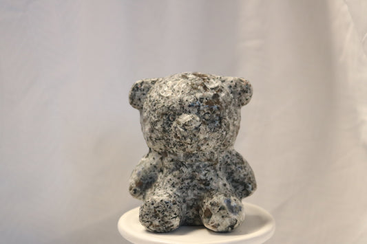 Yooperlite UV-Reactive Bear Carving