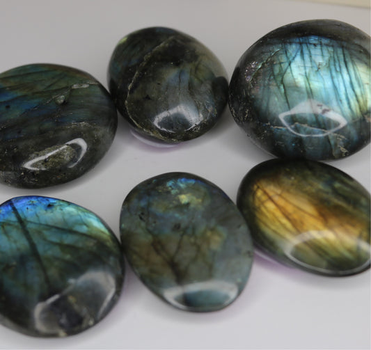 Labradorite Palmstone